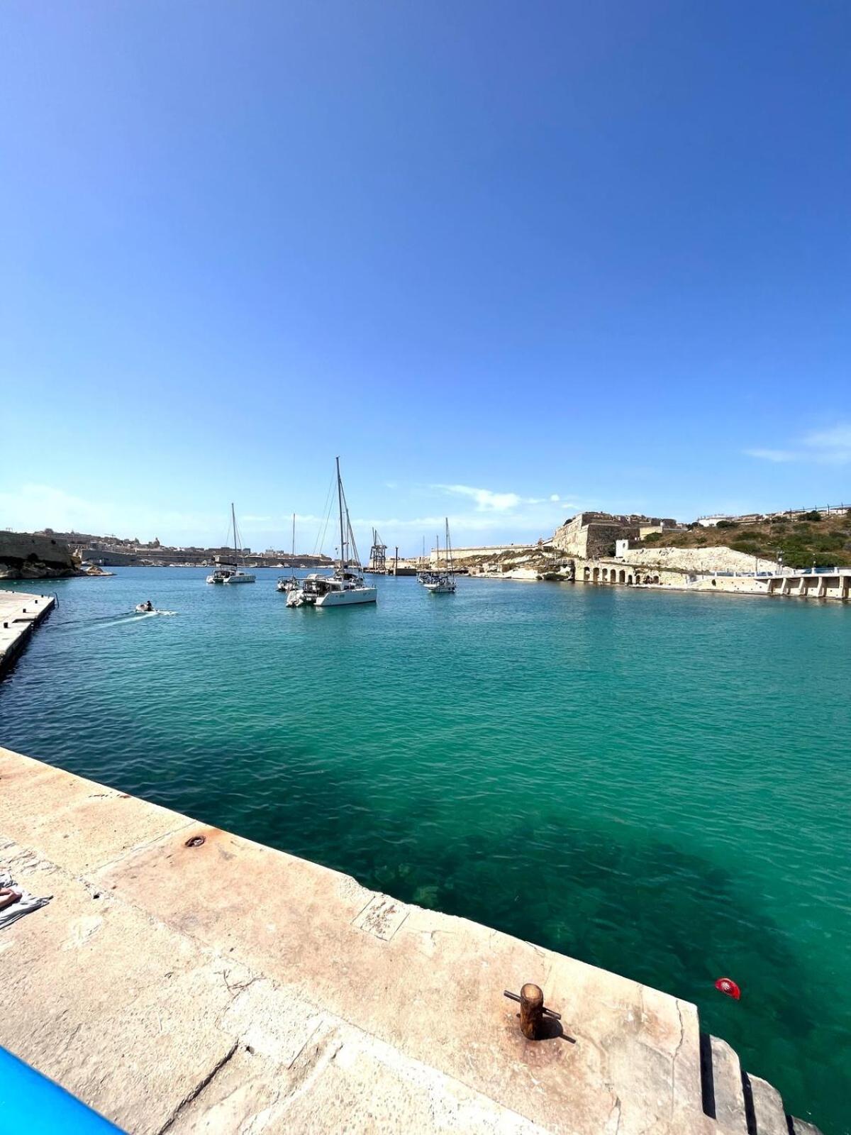 Harbour View Apt With Terrace Kalkara المظهر الخارجي الصورة