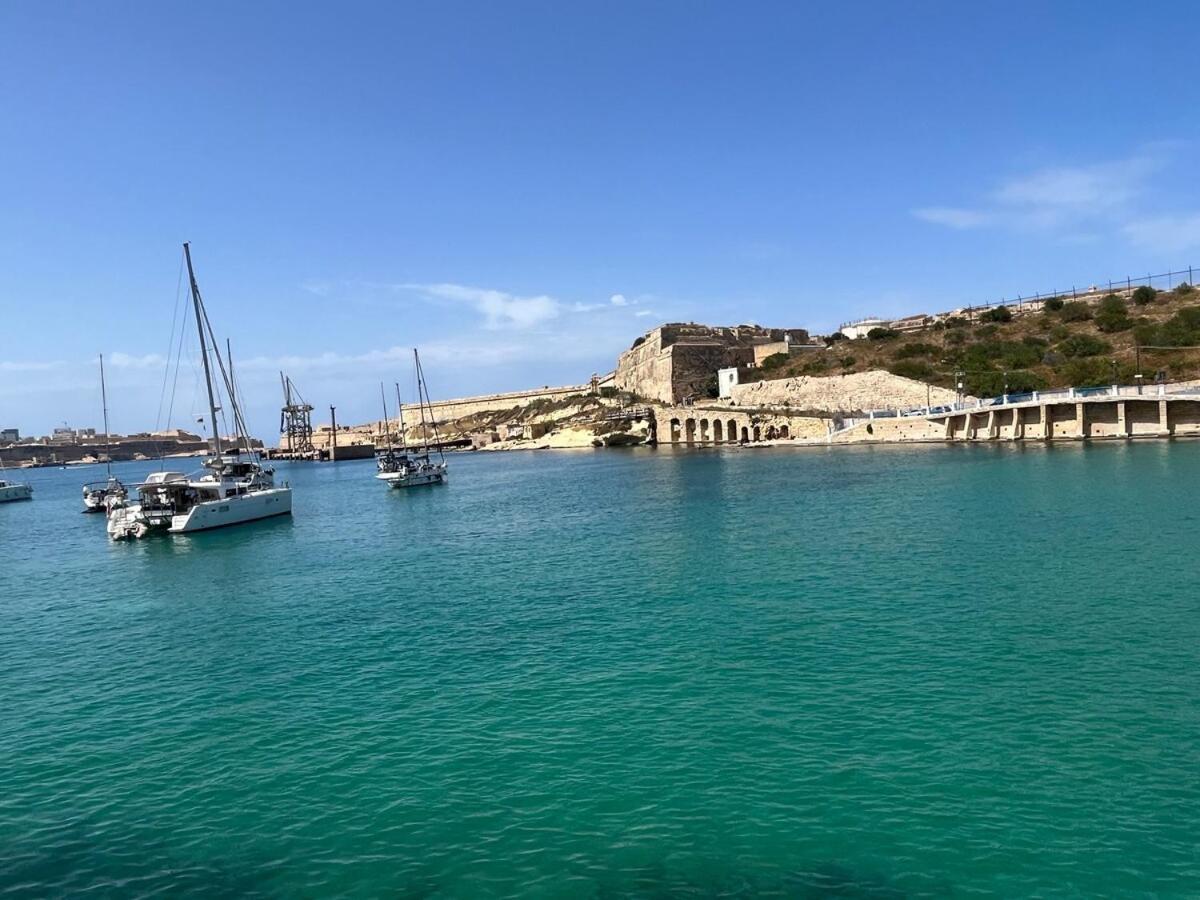 Harbour View Apt With Terrace Kalkara المظهر الخارجي الصورة